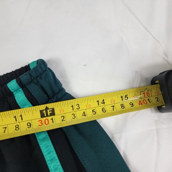 Nike Dri Fit Mens Large Black Green Athletic Shorts Casual Running Gym Training - Picture 10 of 12